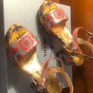 Prada shoes, Calzature Donna, Colour Amarena